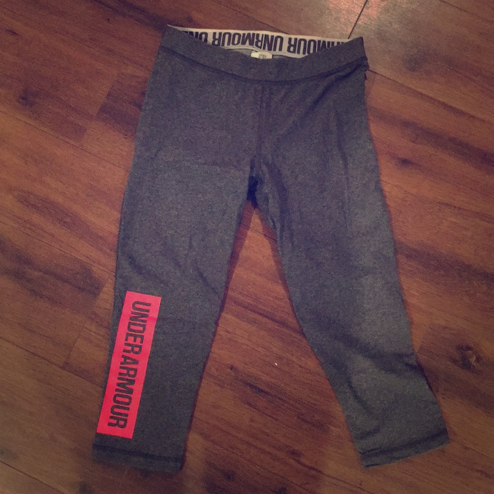 Under Armor workout leggings small